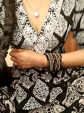 Ruchi-34 online show from April 2026 07:08:01 PM