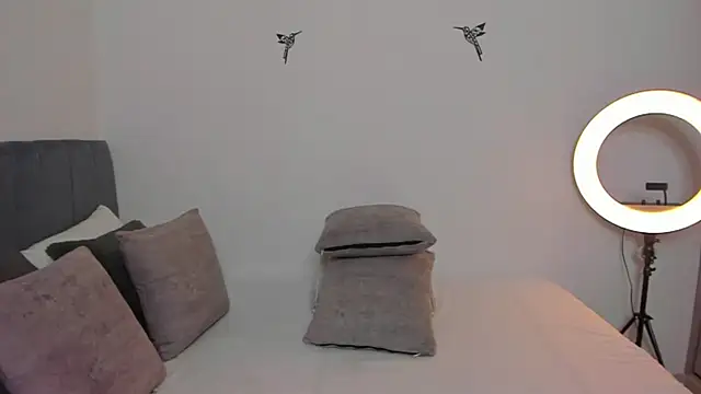 im sarah34 online show from September 2025 07:03:01 PM