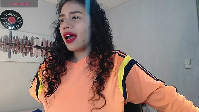 Snapshot of B00bs_paradise chatting on March 2025 08:20:02 AM B00bs paradise online show from March 2025 08:20:02 AM