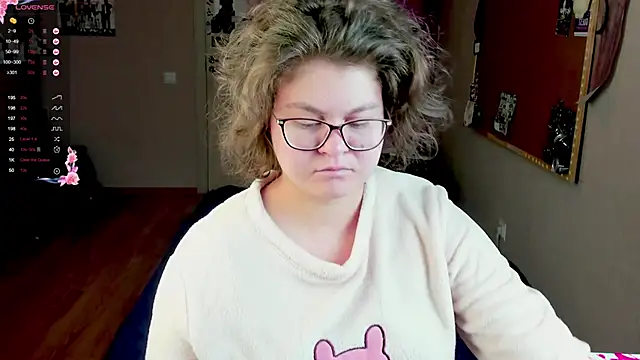 Sashy Way online show from March 2025 07:53:01 PM