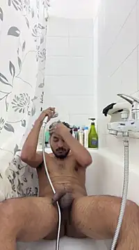 vinzpnr210 online show from December 2024 02:27:01 PM