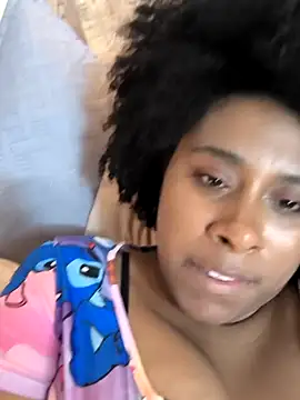 Snapshot of EmmilyBrant chatting on February 2025 02:47:02 AM EmmilyBrant online show from February 2025 02:47:02 AM