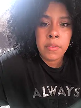 Snapshot of EmmilyBrant chatting on March 2025 01:07:02 PM EmmilyBrant online show from March 2025 01:07:02 PM