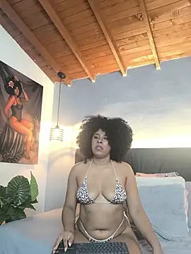 Snapshot of EmmilyBrant chatting on July 2026 11:22:01 PM EmmilyBrant online show from July 2026 11:22:01 PM