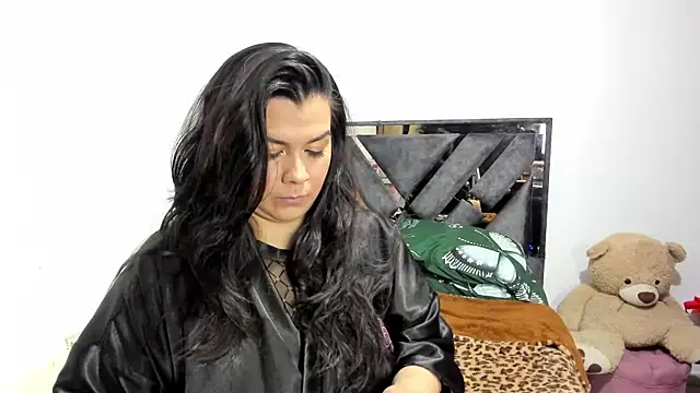 martina foxy  online show from April 2026 09:40:02 AM