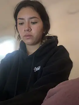 Mila Morgan online show from February 2025 04:18:02 PM