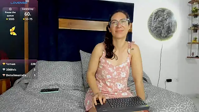 Snapshot of Andromeda-jade chatting on December 2024 08:16:01 AM Andromeda-jade online show from December 2024 08:16:01 AM