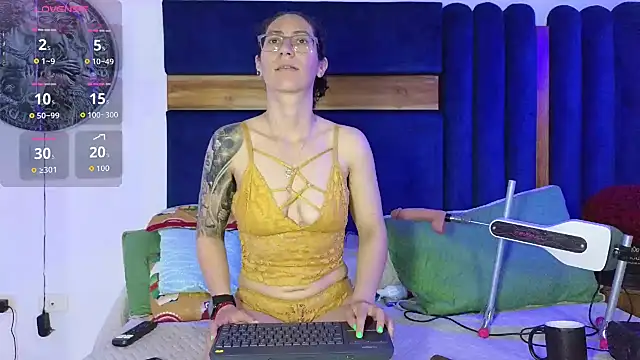 Snapshot of Andromeda-jade chatting on April 2026 03:12:02 AM Andromeda-jade online show from April 2026 03:12:02 AM