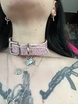 Molly  Moon online show from February 2026 06:26:01 AM