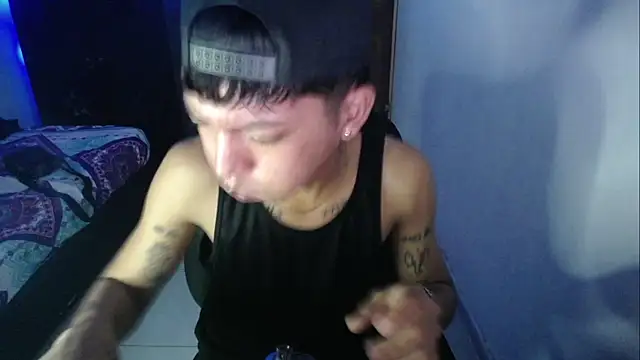 Snapshot of Sxntisaul__ chatting on February 2025 09:05:02 PM Sxntisaul online show from February 2025 09:05:02 PM