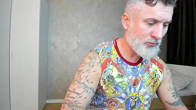 Snapshot of BlowMyXXL chatting on January 2025 10:16:02 PM BlowMyXXL online show from January 2025 10:16:02 PM