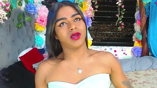 Snapshot of Karly_coffe chatting on October 2025 04:57:01 AM Karly coffe online show from October 2025 04:57:01 AM