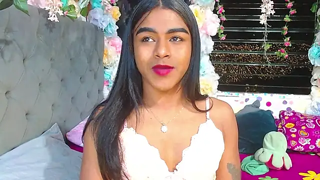 Snapshot of Karly_coffe chatting on December 2025 06:50:01 AM Karly coffe online show from December 2025 06:50:01 AM