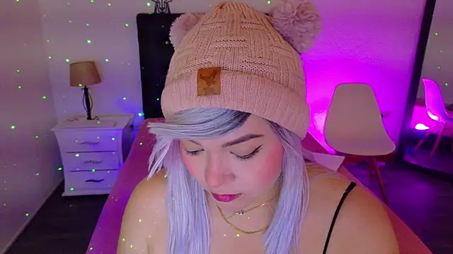 Snapshot of Cuckold_lover69 chatting on January 2025 03:57:01 AM Cuckold lover69 online show from January 2025 03:57:01 AM