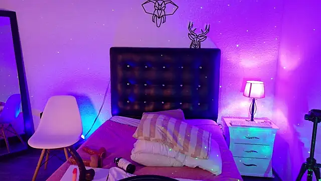 Snapshot of Cuckold_lover69 chatting on February 2025 09:52:02 AM Cuckold lover69 online show from February 2025 09:52:02 AM