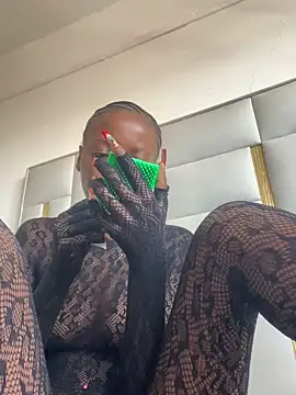 Snapshot of Fanclubbbbb chatting on February 2025 09:47:02 AM Fanclubbbbb online show from February 2025 09:47:02 AM