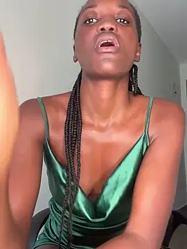 Snapshot of Fanclubbbbb chatting on September 2025 07:41:01 AM Fanclubbbbb online show from September 2025 07:41:01 AM