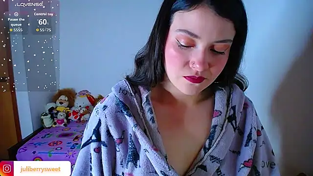 juli05star20 online show from September 2025 03:17:01 AM