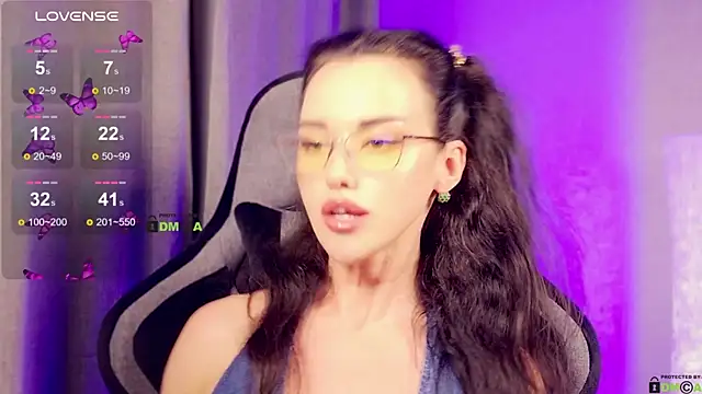 Snapshot of -CrazyAnna- chatting on June 2026 06:17:01 PM -CrazyAnna- online show from June 2026 06:17:01 PM