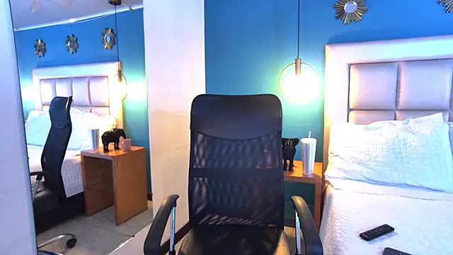 Snapshot of Miss_ary chatting on January 2025 12:10:01 PM Miss ary online show from January 2025 12:10:01 PM