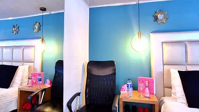 Snapshot of Miss_ary chatting on February 2025 06:26:02 PM Miss ary online show from February 2025 06:26:02 PM