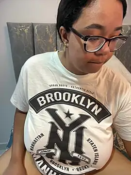 XMara online show from January 2026 04:56:01 PM