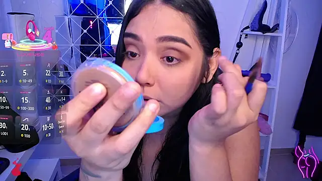 Snapshot of heetsah chatting on March 2026 11:44:01 PM heetsah online show from March 2026 11:44:01 PM