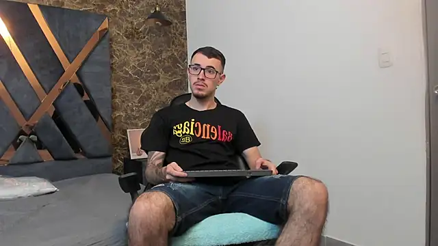 CodyWalkerR online show from January 2025 05:14:01 PM