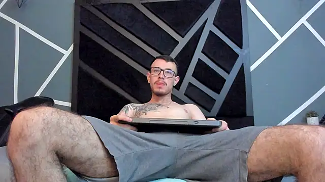 CodyWalkerR online show from March 2025 05:18:01 PM