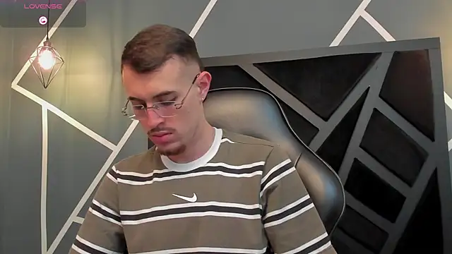 CodyWalkerR online show from September 2025 05:25:02 PM