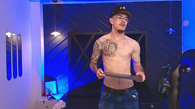 Snapshot of CodyWalkerR chatting on March 2026 05:13:01 AM CodyWalkerR online show from March 2026 05:13:01 AM