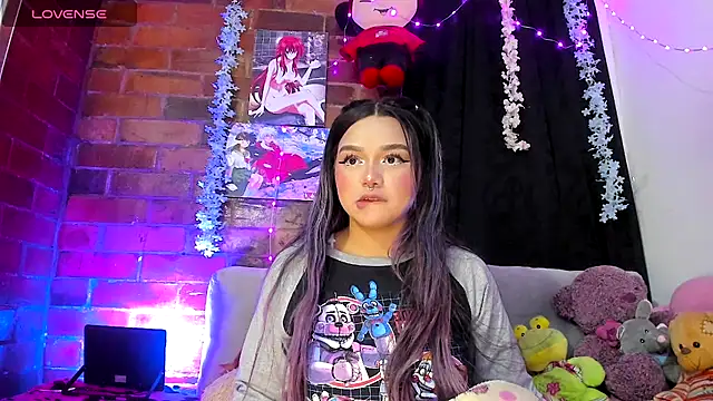 Snapshot of Pucaa_ chatting on September 2025 12:15:01 AM Pucaa online show from September 2025 12:15:01 AM