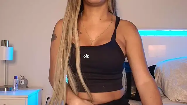 missvalen online show from March 2026 02:52:01 AM