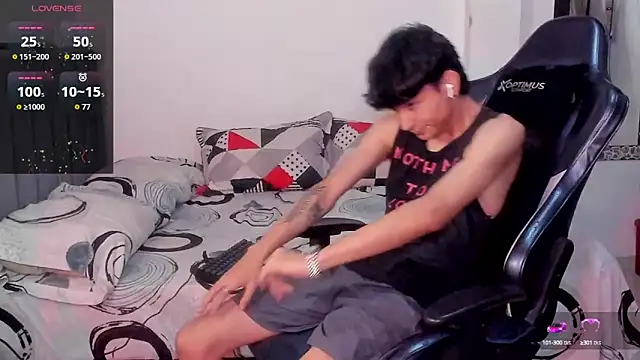 Snapshot of cute_diego_ chatting on October 2025 10:54:02 PM cute diego online show from October 2025 10:54:02 PM