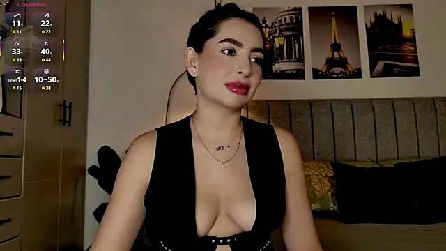 Snapshot of caralella chatting on June 2026 10:08:01 PM caralella online show from June 2026 10:08:01 PM