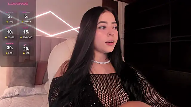 Snapshot of Maaiitee chatting on December 2025 06:16:01 PM Maaiitee online show from December 2025 06:16:01 PM