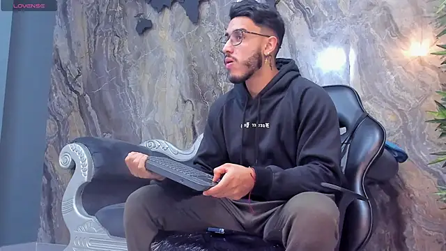 Liam Kleiin online show from January 2025 11:38:02 AM