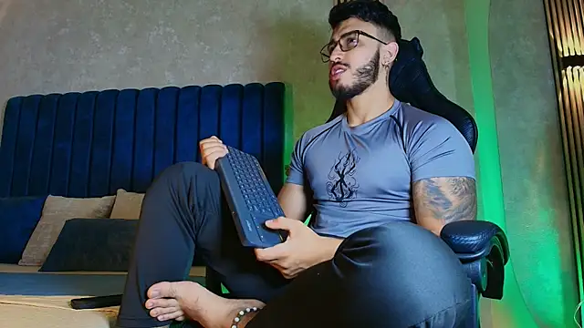 Liam Kleiin online show from July 2026 11:26:01 AM