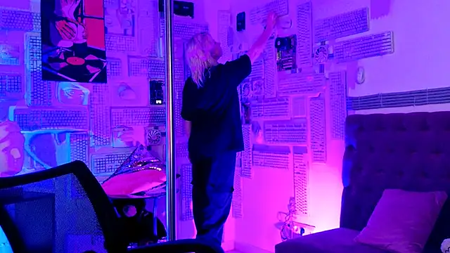 RocKStone  online show from March 2025 10:30:02 AM