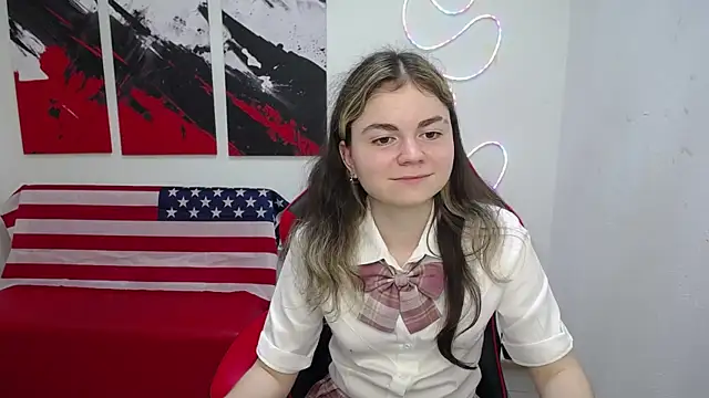 TinaRedly online show from July 2026 04:19:01 AM