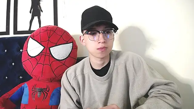  Thomas hot  online show from November 2025 05:27:02 AM