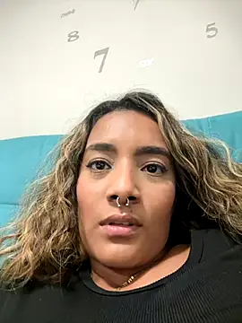 megan collins96 online show from November 2025 01:26:02 AM