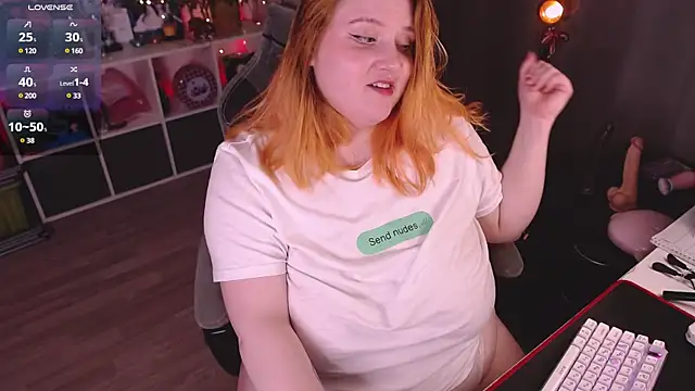 lissamuff online show from January 2025 08:50:01 PM