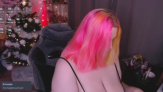 lissamuff online show from December 2025 03:18:02 PM