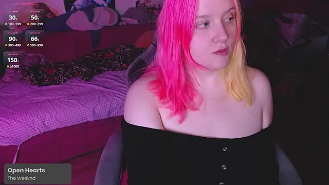 Snapshot of lissamuff chatting on July 2026 04:33:02 PM lissamuff online show from July 2026 04:33:02 PM