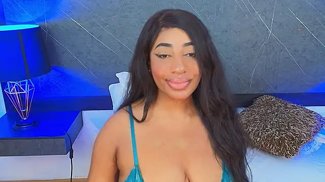 Snapshot of charlottebrowns_ chatting on March 2025 03:35:01 PM charlottebrowns online show from March 2025 03:35:01 PM