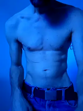 alcapone84 online show from November 2025 09:43:02 PM