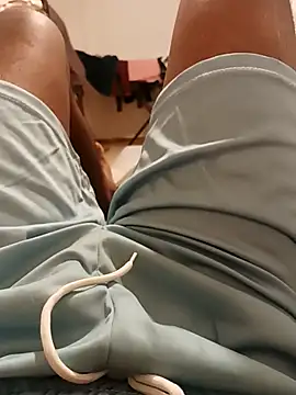 maleesa online show from September 2025 02:22:02 AM