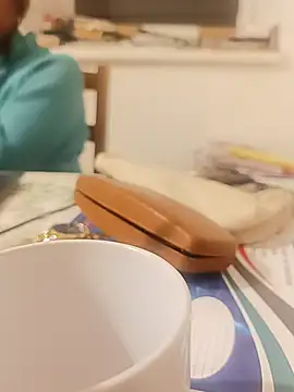 maleesa online show from October 2025 06:52:01 PM