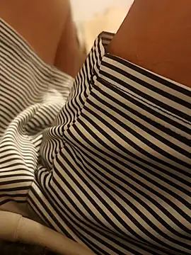 maleesa online show from November 2025 05:02:01 PM